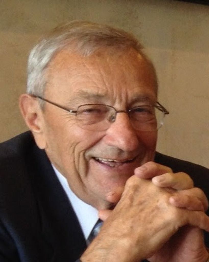 Raphael Gemzik Profile Photo
