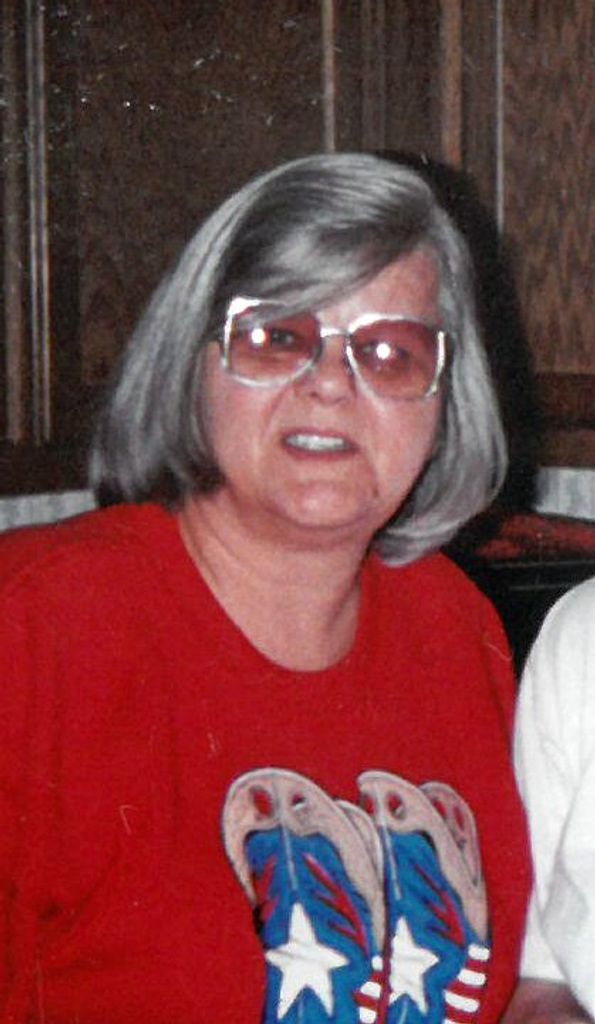 Jacklyn Maxine Macken