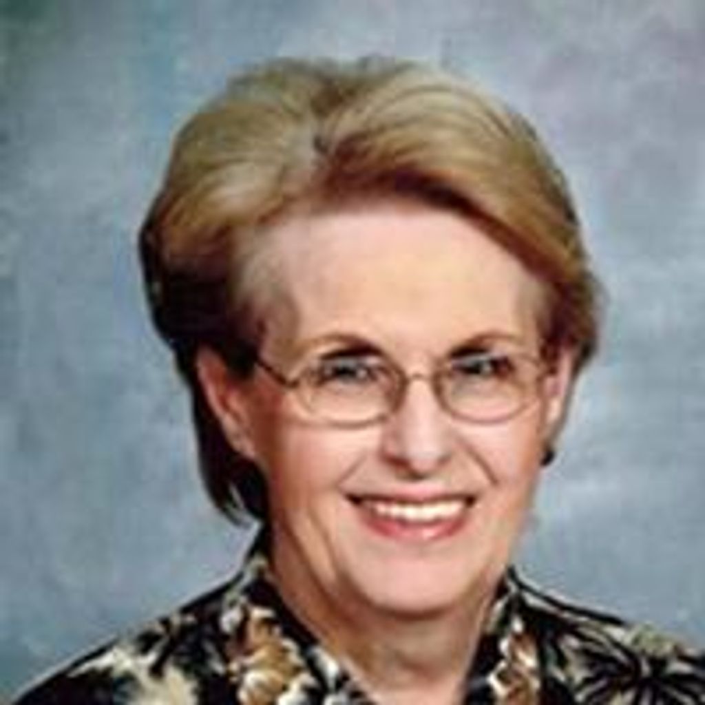 Shirley  Mae (Huch)  Luecke