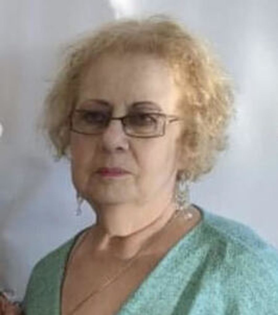 Azizeh Soof