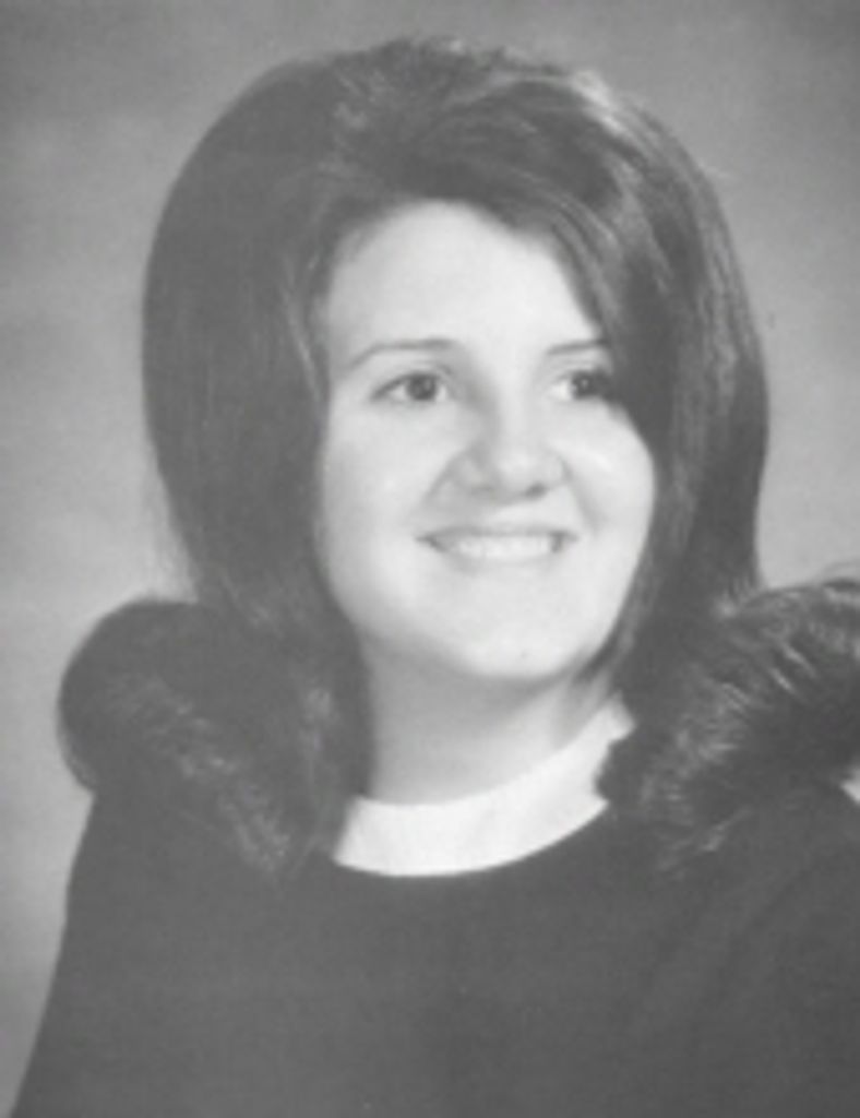 Loamma  Jean Holcomb