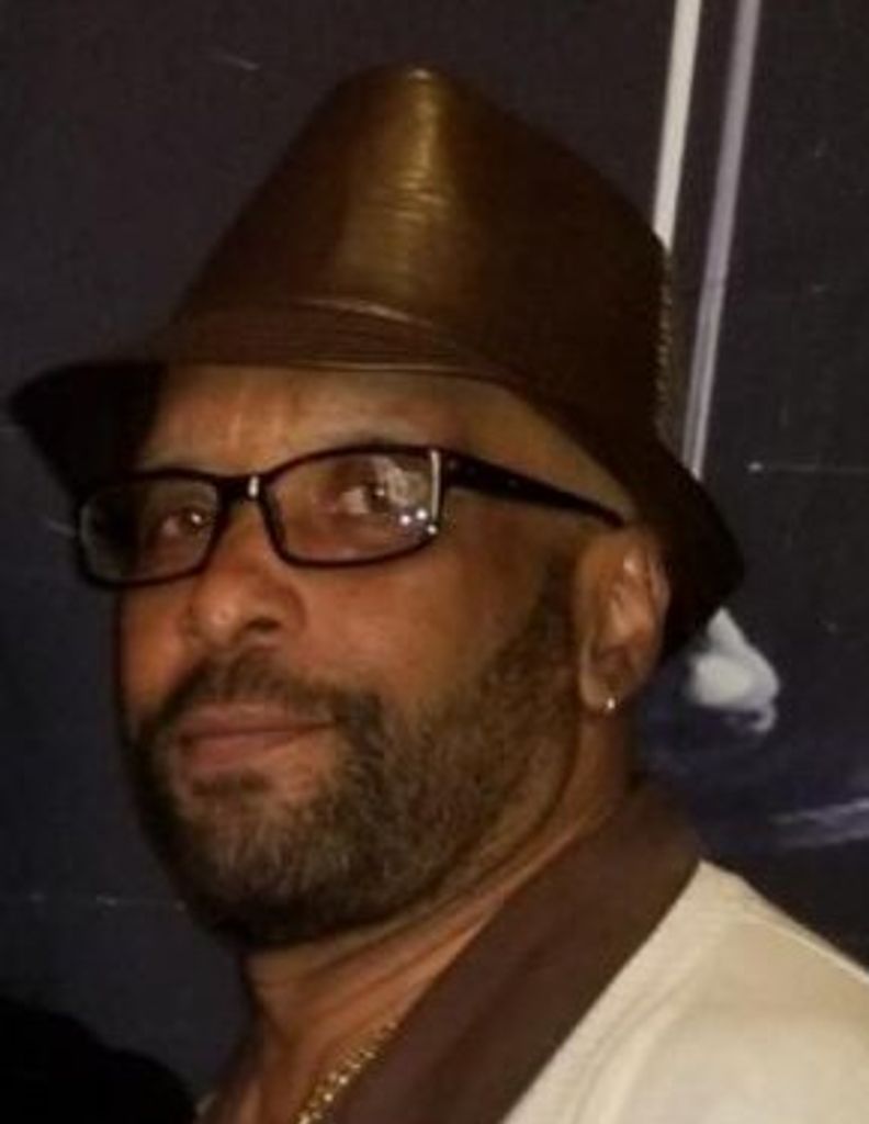 Carl Tucker Profile Photo
