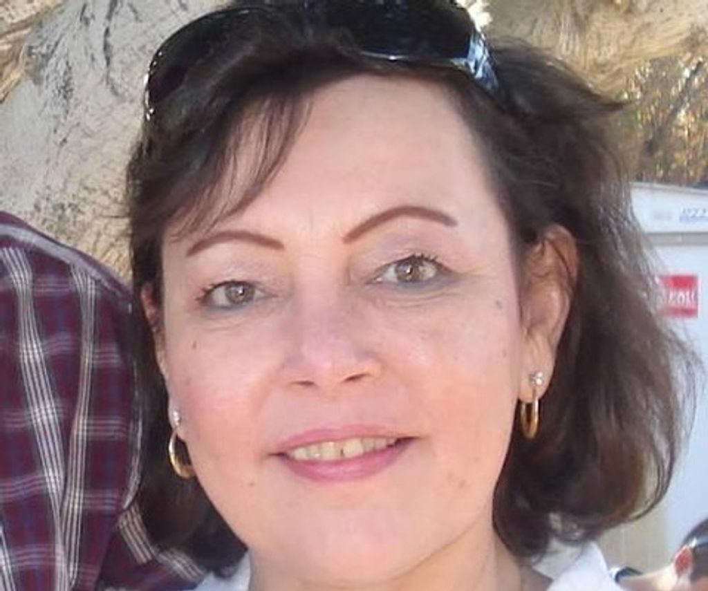 Lindy Stewart Profile Photo