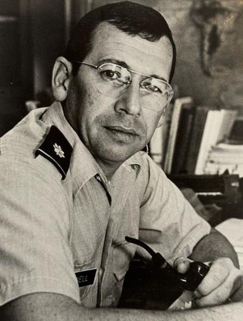 Ivan Pinnell Profile Photo