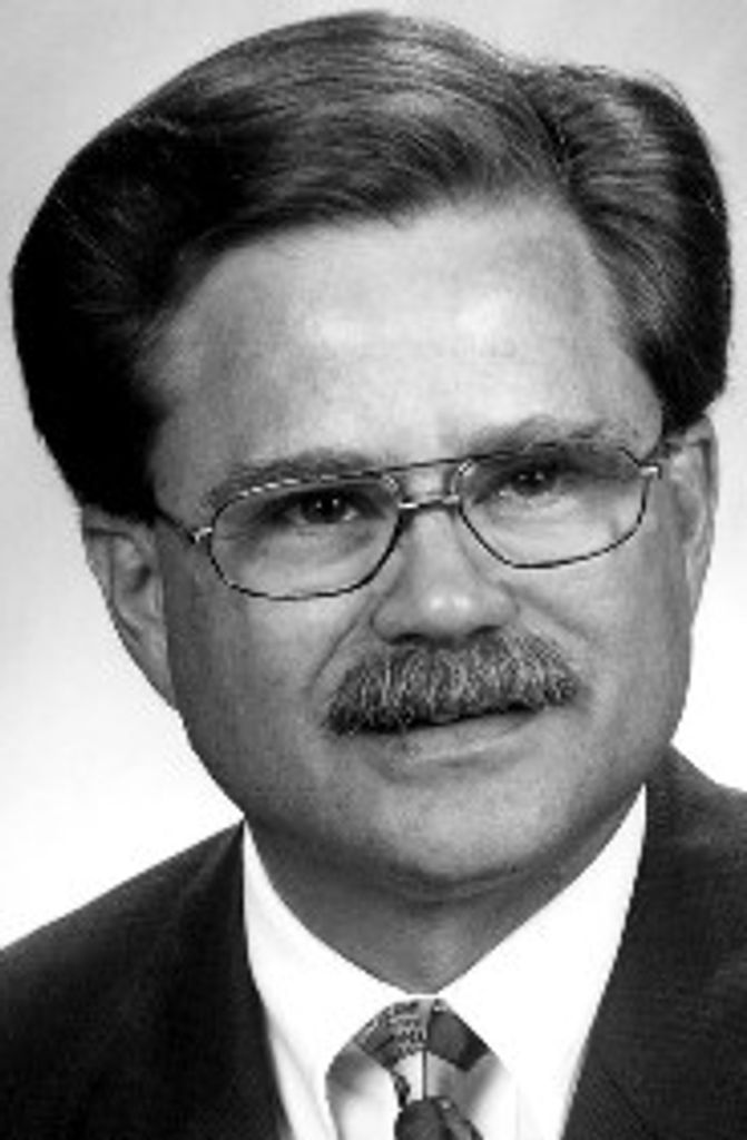 Robert L. Tshudy