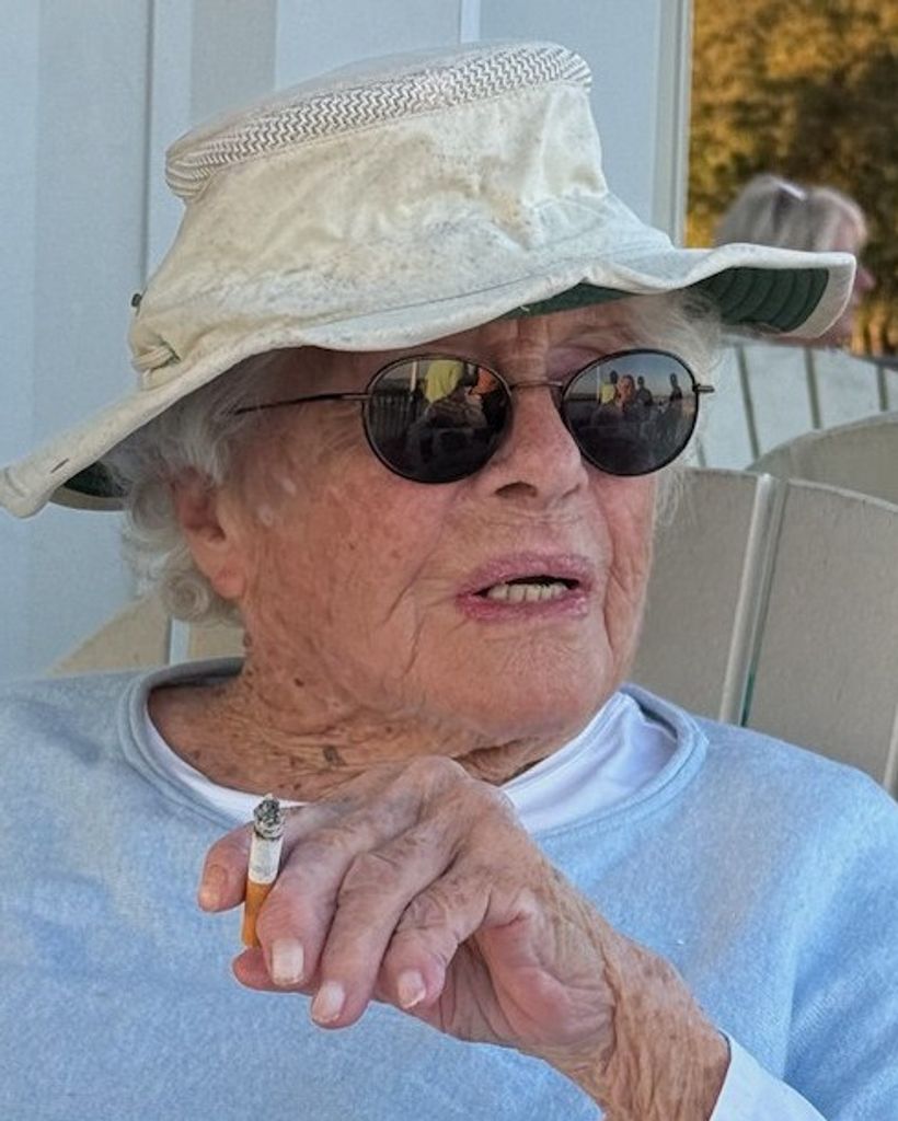 Helen DiCenso Profile Photo