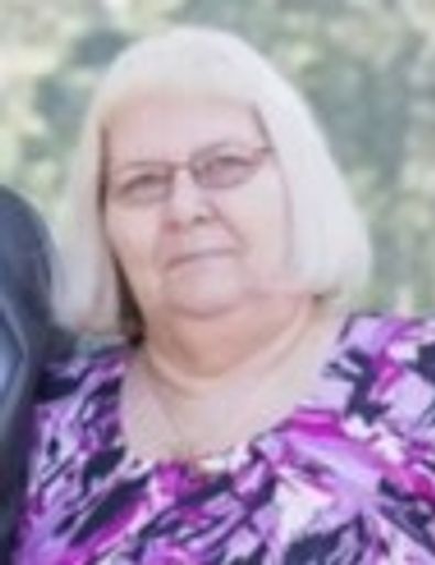 Photo of Anna Marie (Rostek)  Hildebrand