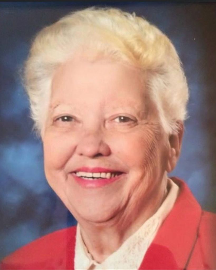 Carolyn Moon Gill
