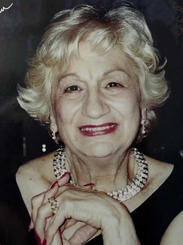 Elizabeth R. Giglia