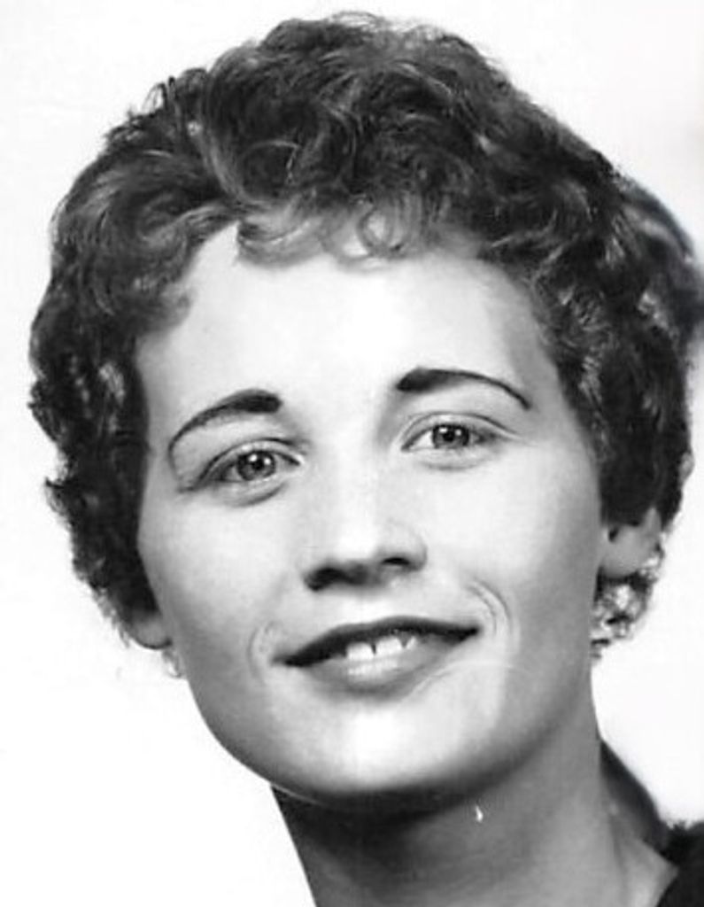 Vera Elaine (Miller)  Smith