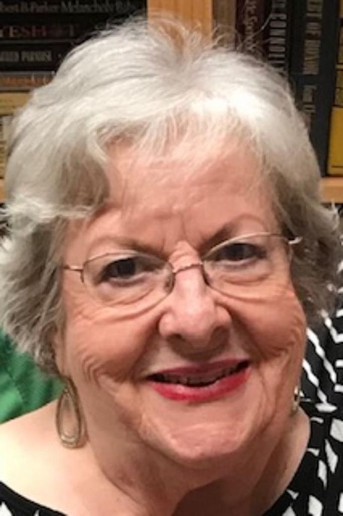 Jeannine Marie Requa Profile Photo