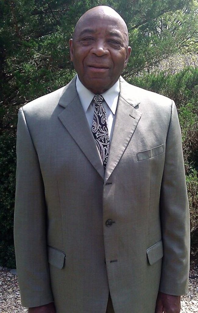 Elmer Junior Selmon Profile Photo