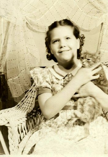 Audrey Mcdowell photo gallery thumbnail 27 of 54