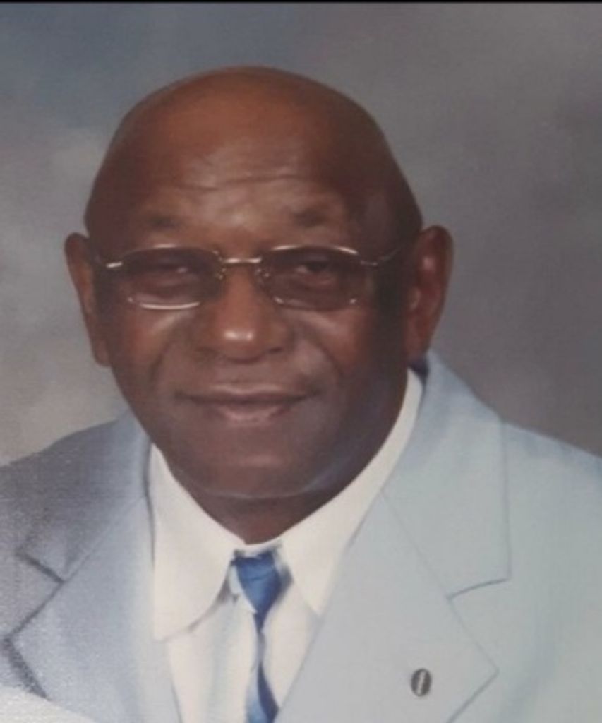 Clyde Junior Martin Profile Photo