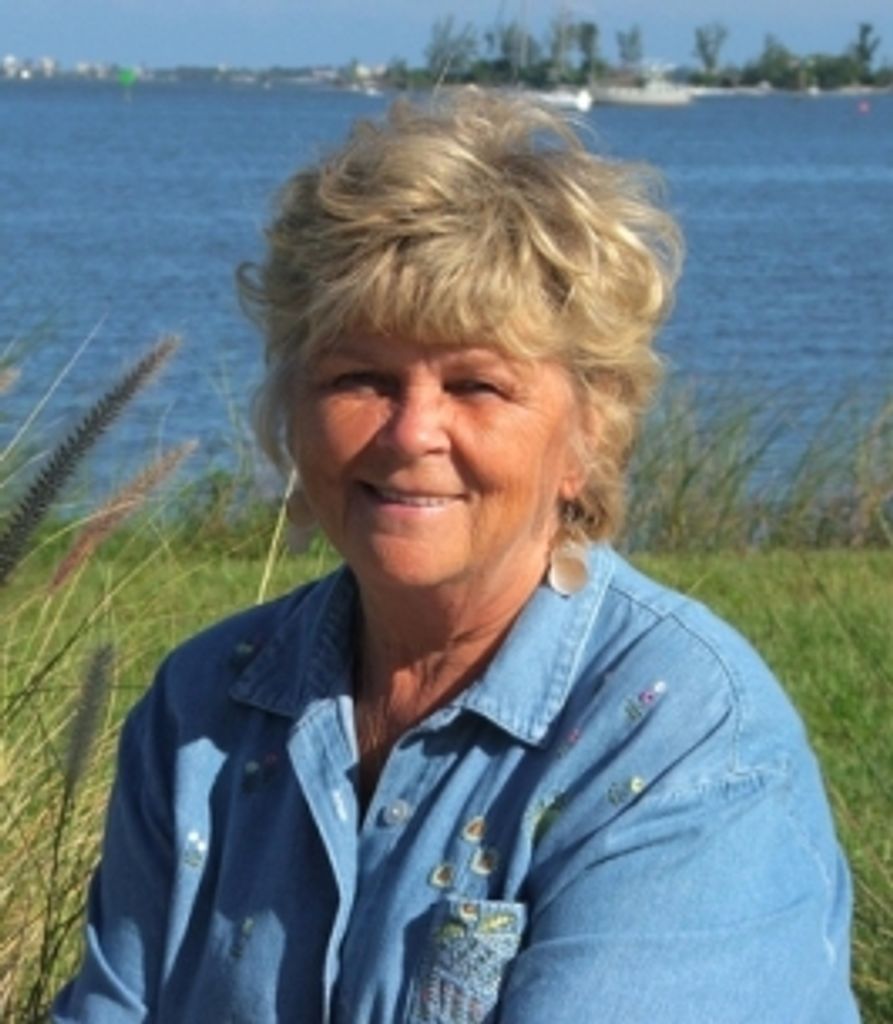 Darlene "Dolly" Zaugg Profile Photo