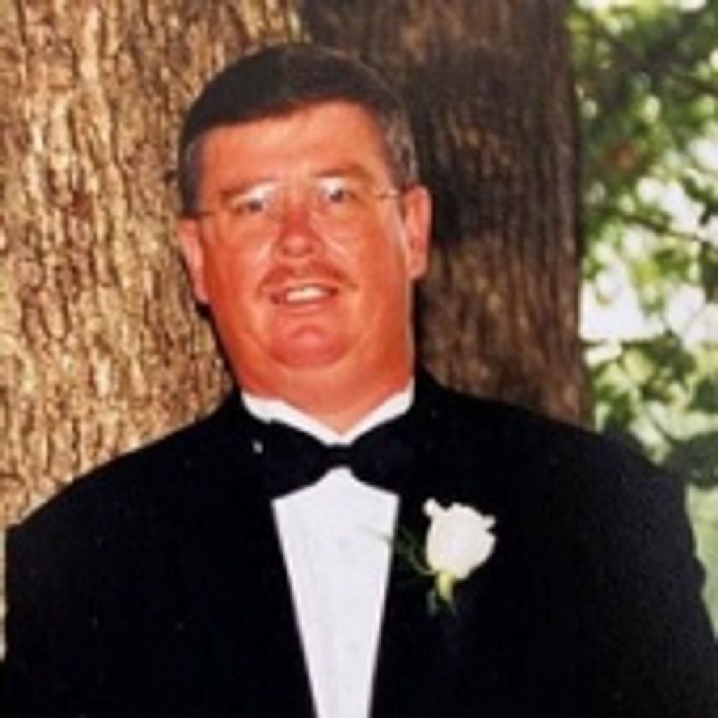 Larry J Bradburn Profile Photo