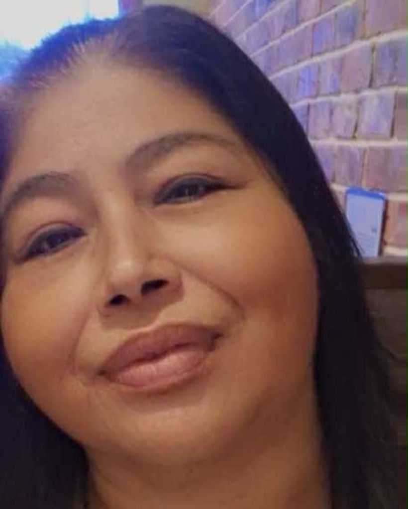 Elvira Meza
