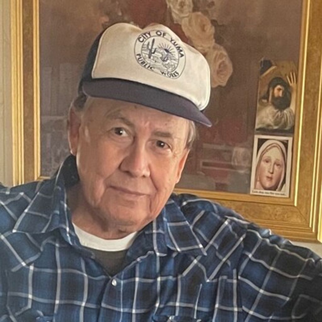 Robert Lizarraga Medina Profile Photo