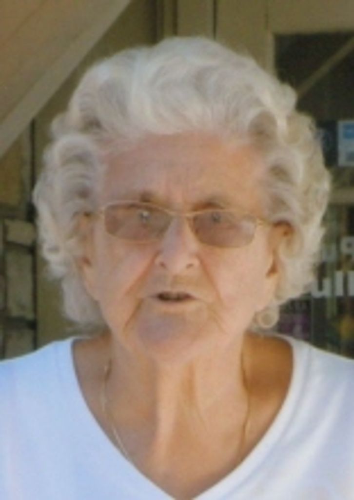 Elsie M Mckinnon