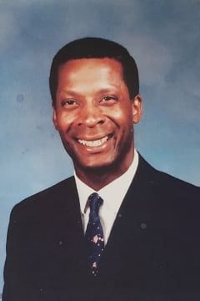 Donald Lilly Profile Photo