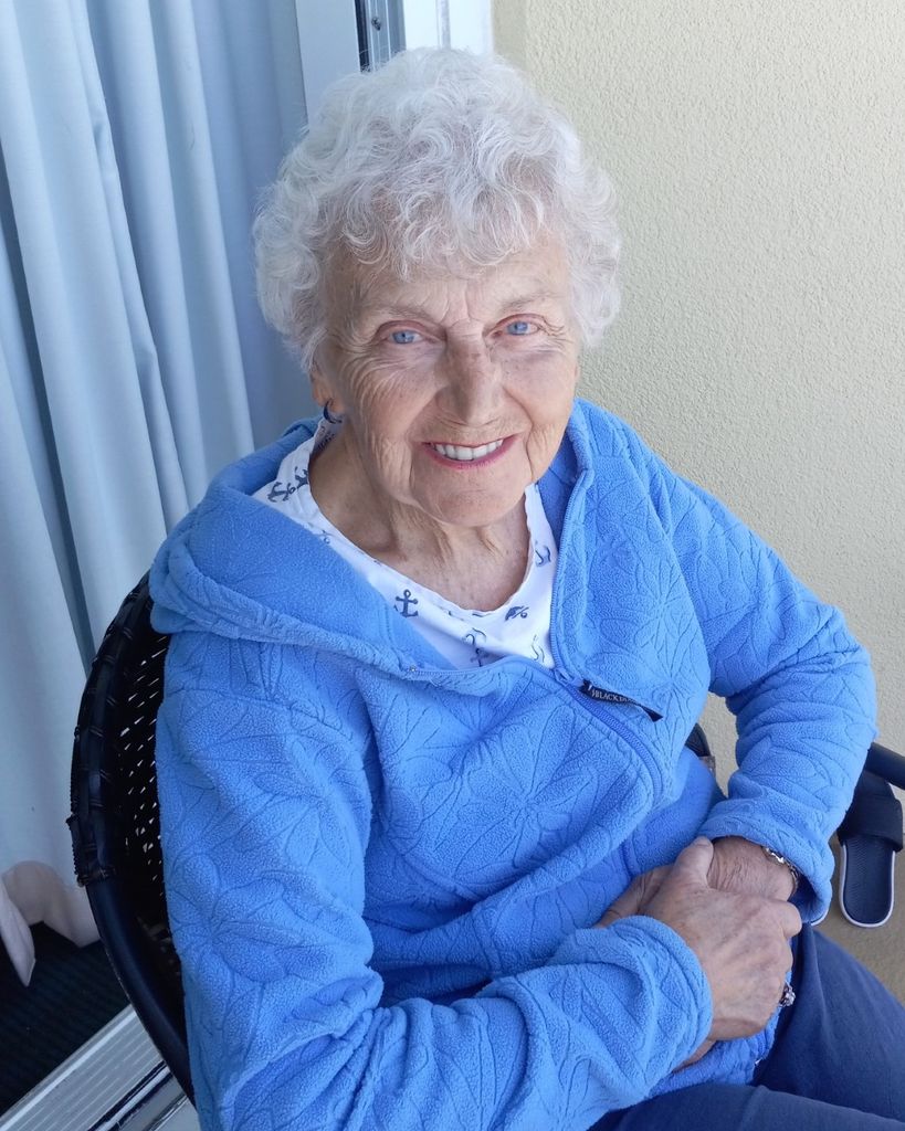 Lois Harrison Profile Photo