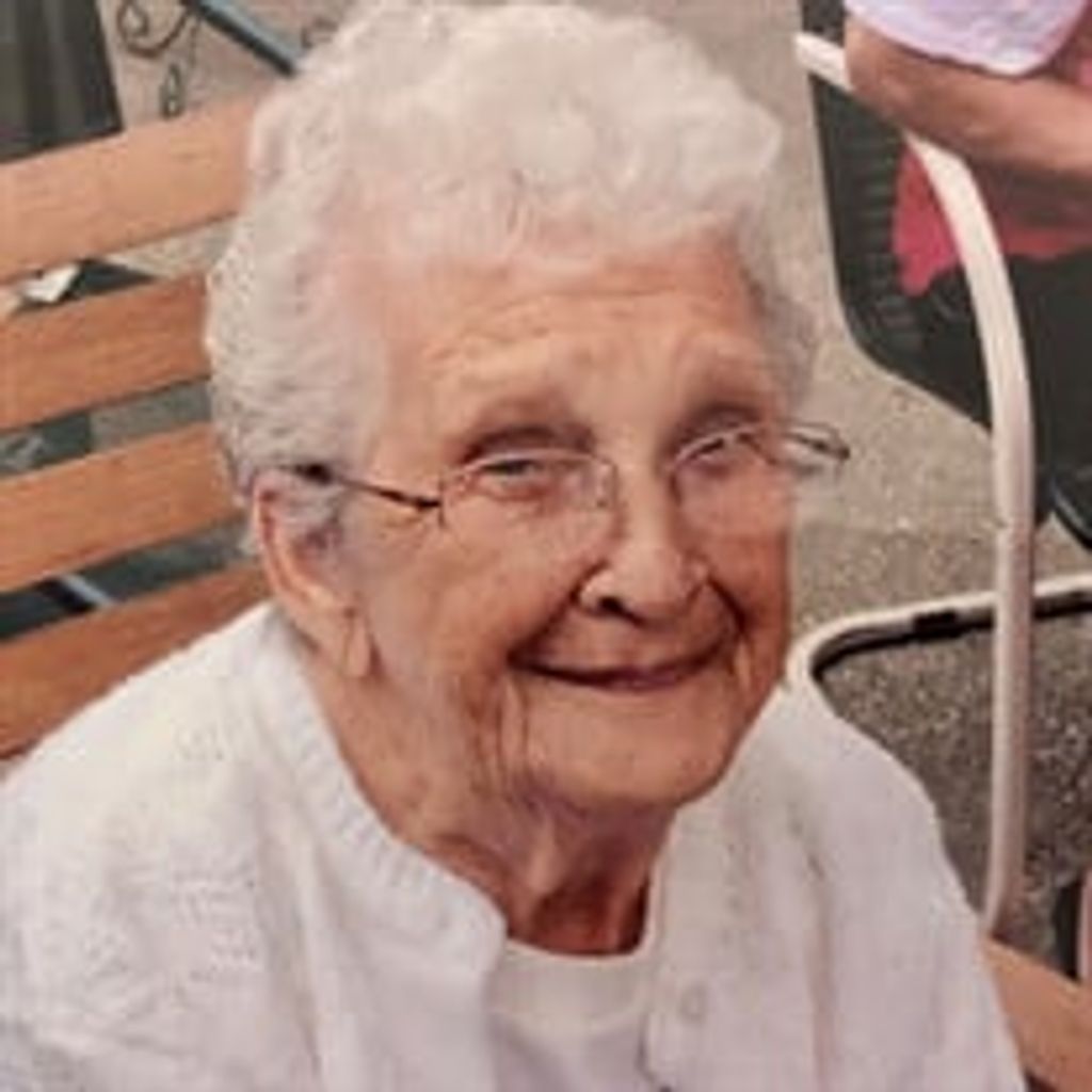 Donna  E. Hunt