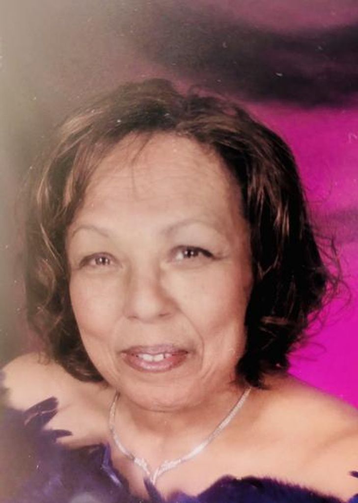 Mae Bender Profile Photo