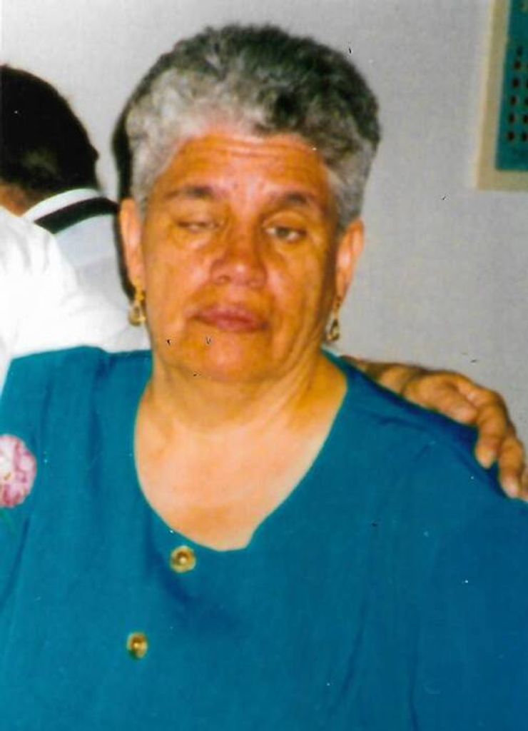 Olimpia Olivama Castillo