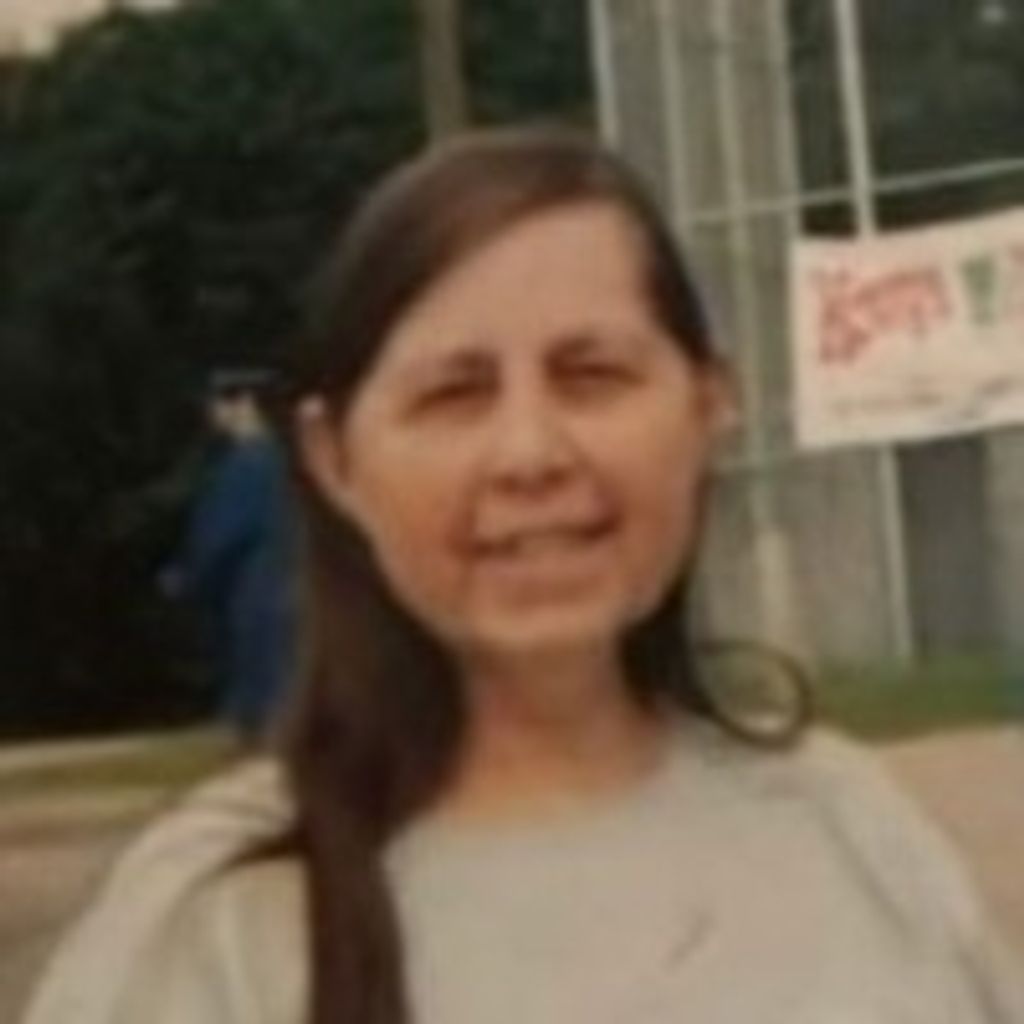 Eva Lou Plumley Profile Photo