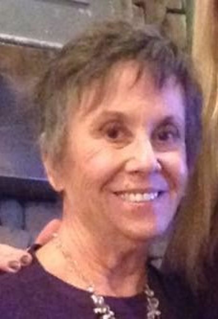 Helga Christal Squyres Profile Photo