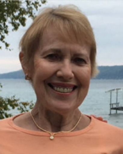 Sandra Lueth Profile Photo