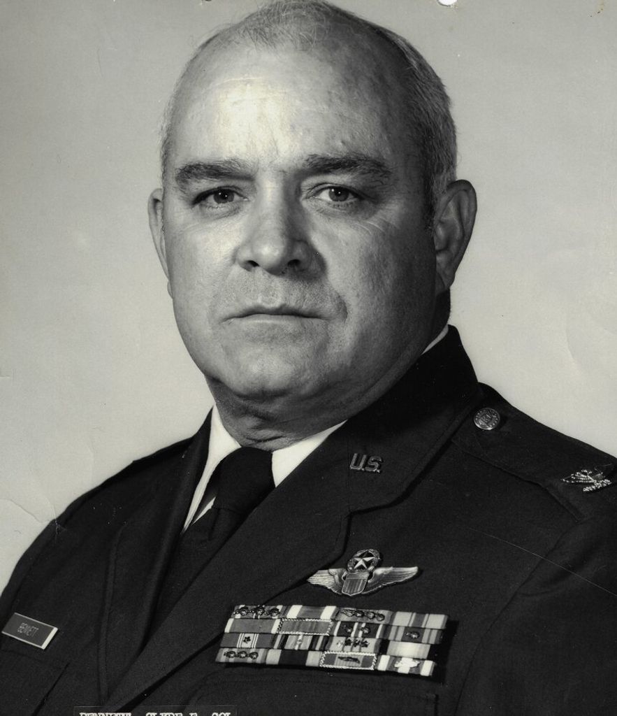 Clyde  Eugene Bennett