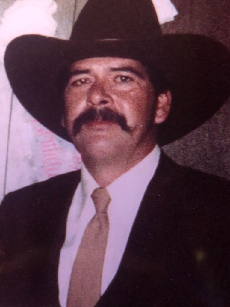 Antonio Hernandez Carrillo Jr. Profile Photo