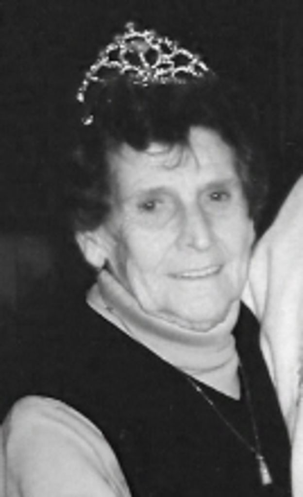 Lorraine R Potts