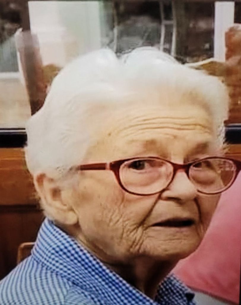 Maggie Belle Bloomfield