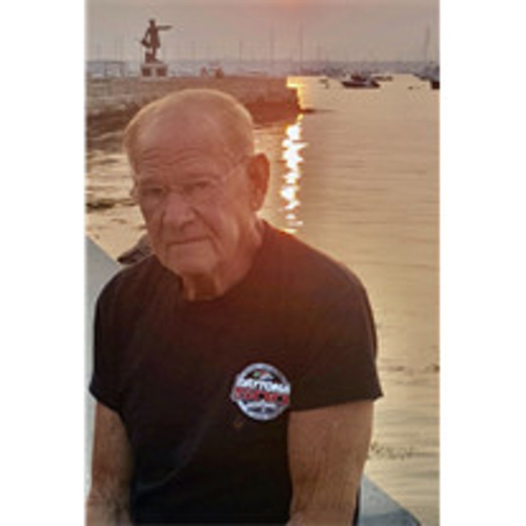 Richard 'Dick' F. Bassett Profile Photo