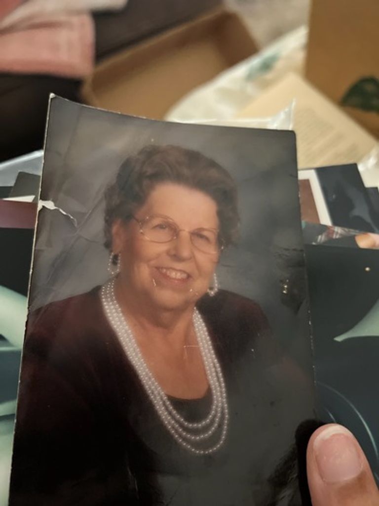Beryl F Day Profile Photo