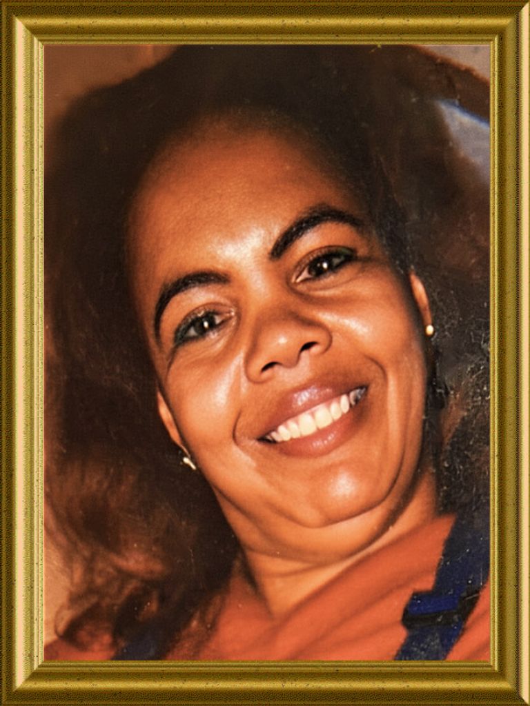 .Helena Worthington Profile Photo