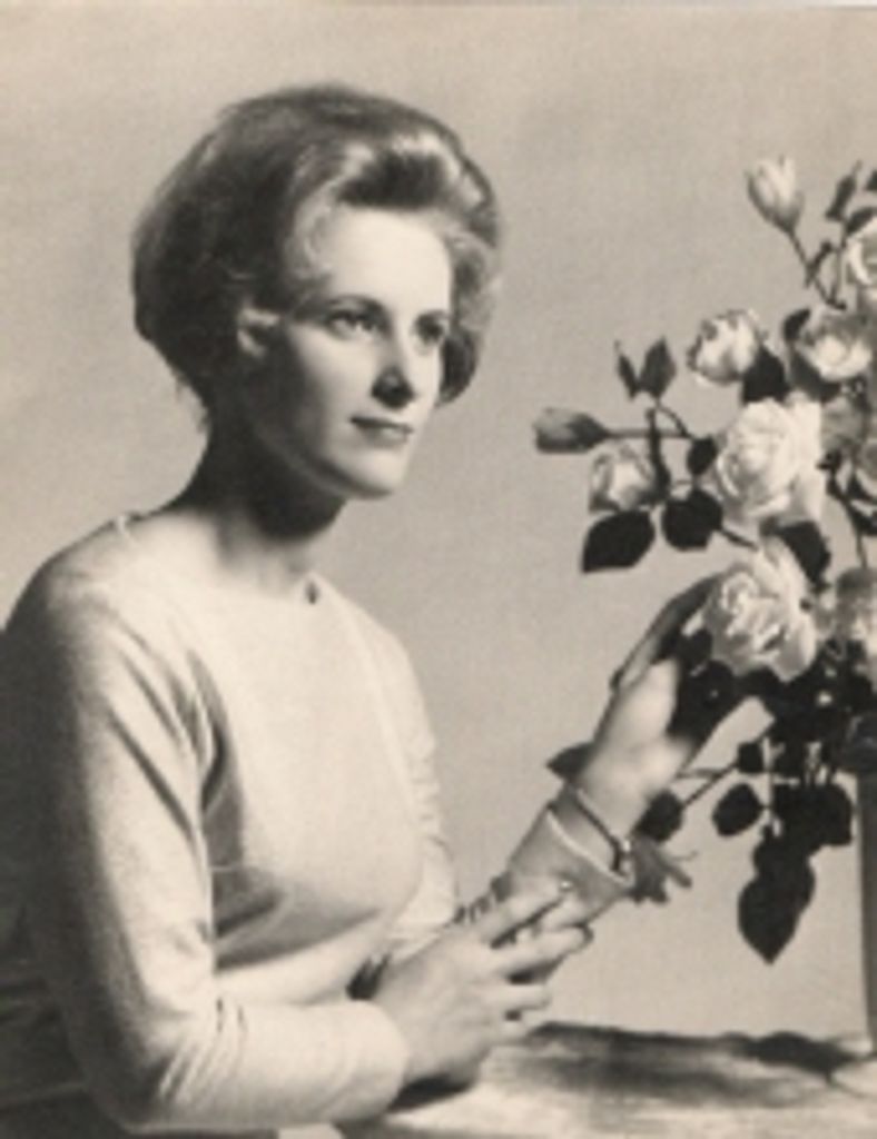 Lois  May  Owens Hellenga