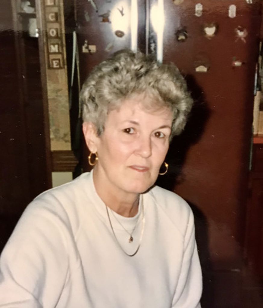 Carolyn Davis Bissett Cobb Profile Photo