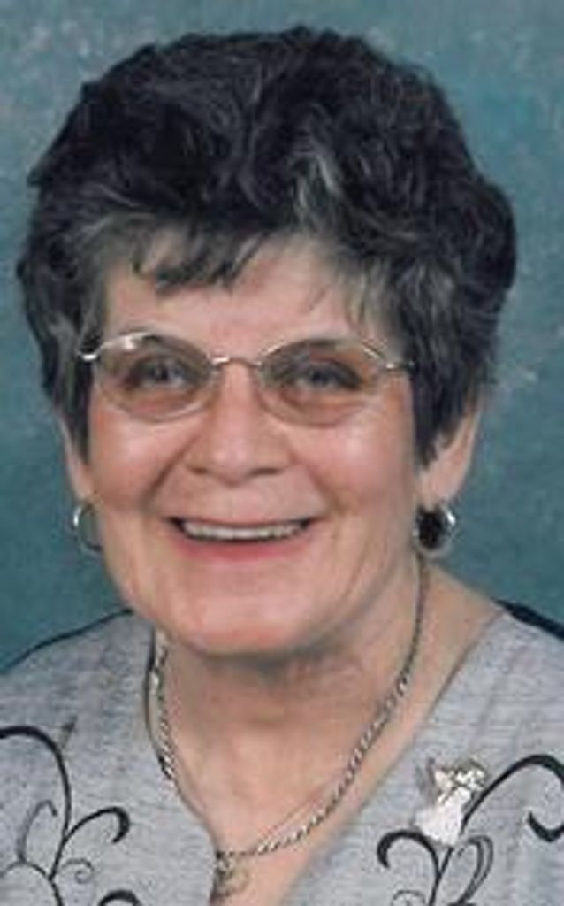 Emma Louise Aker