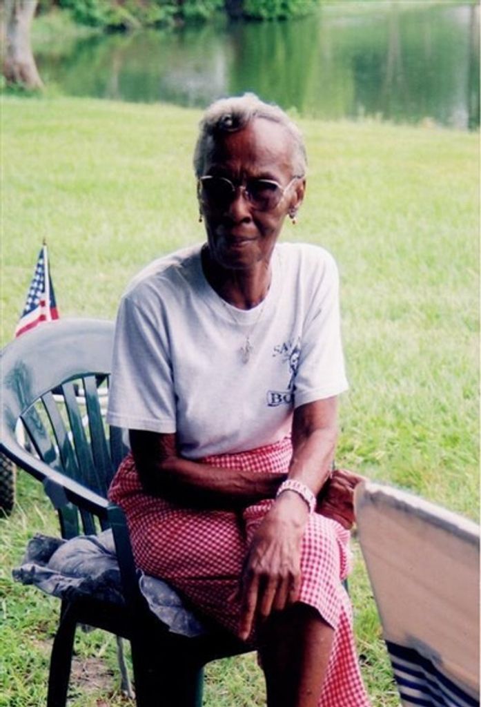 Lillie Mae Wesley Profile Photo