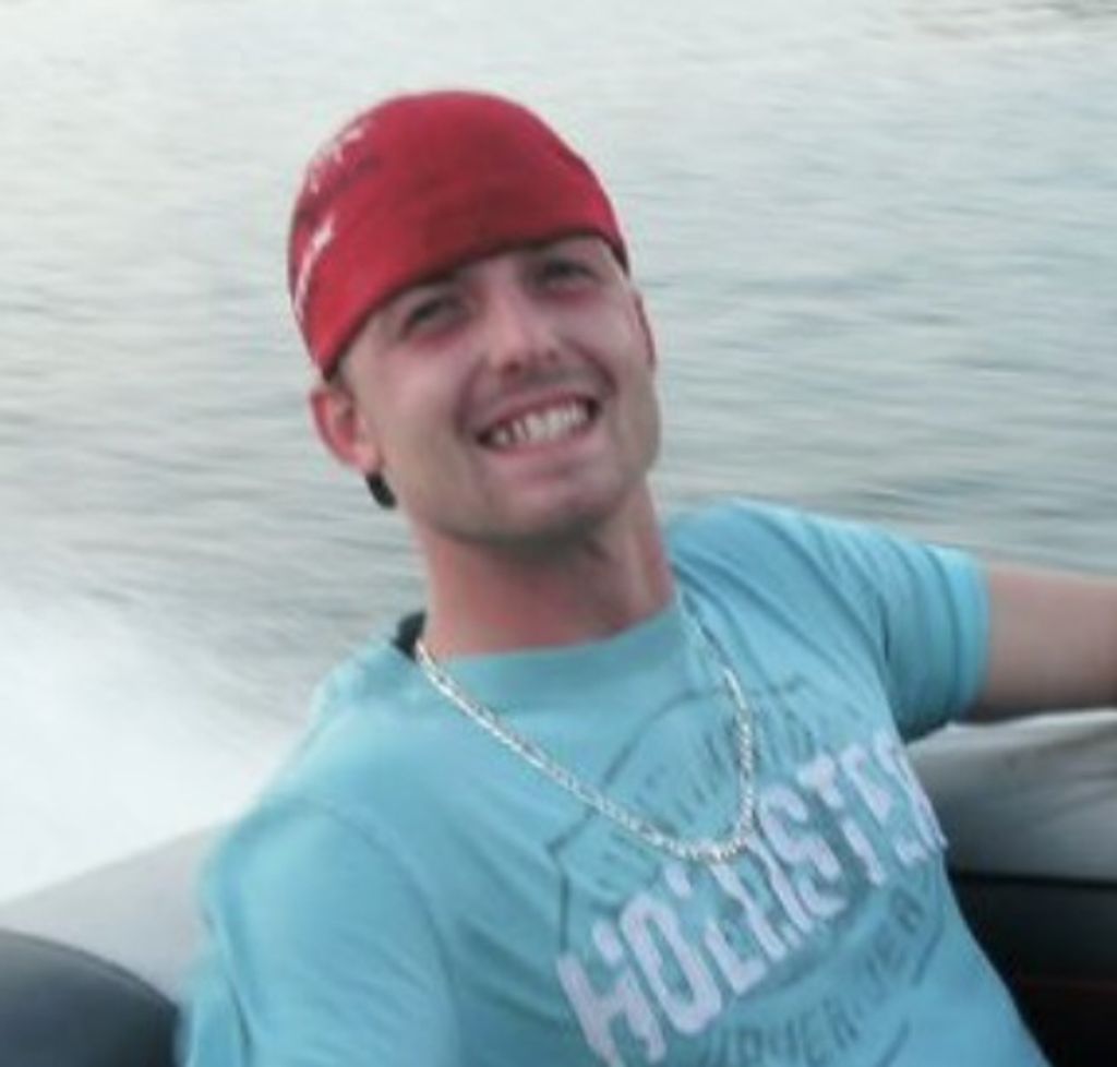 Richard E. Carsey Ii