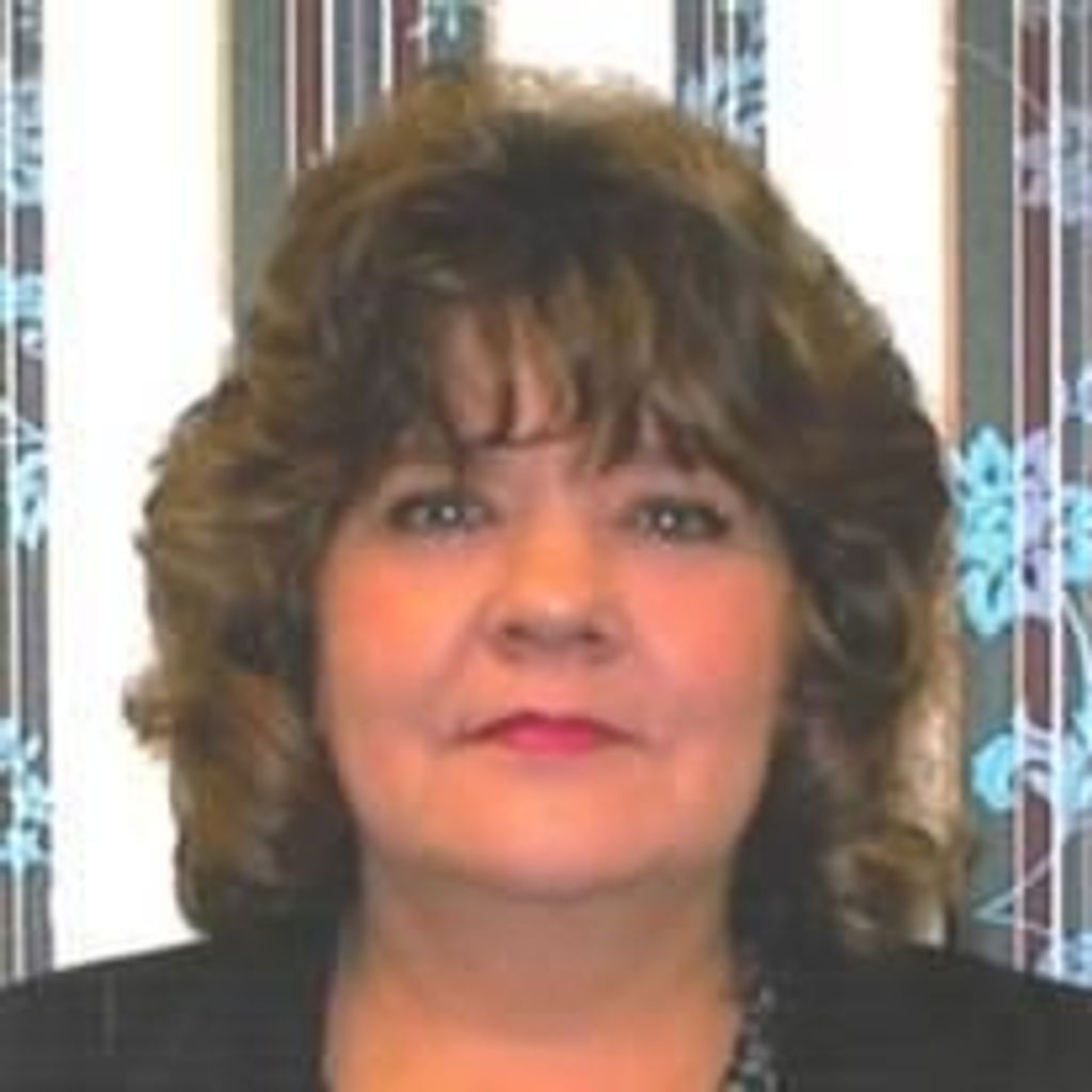 Lora  J. Mirenda