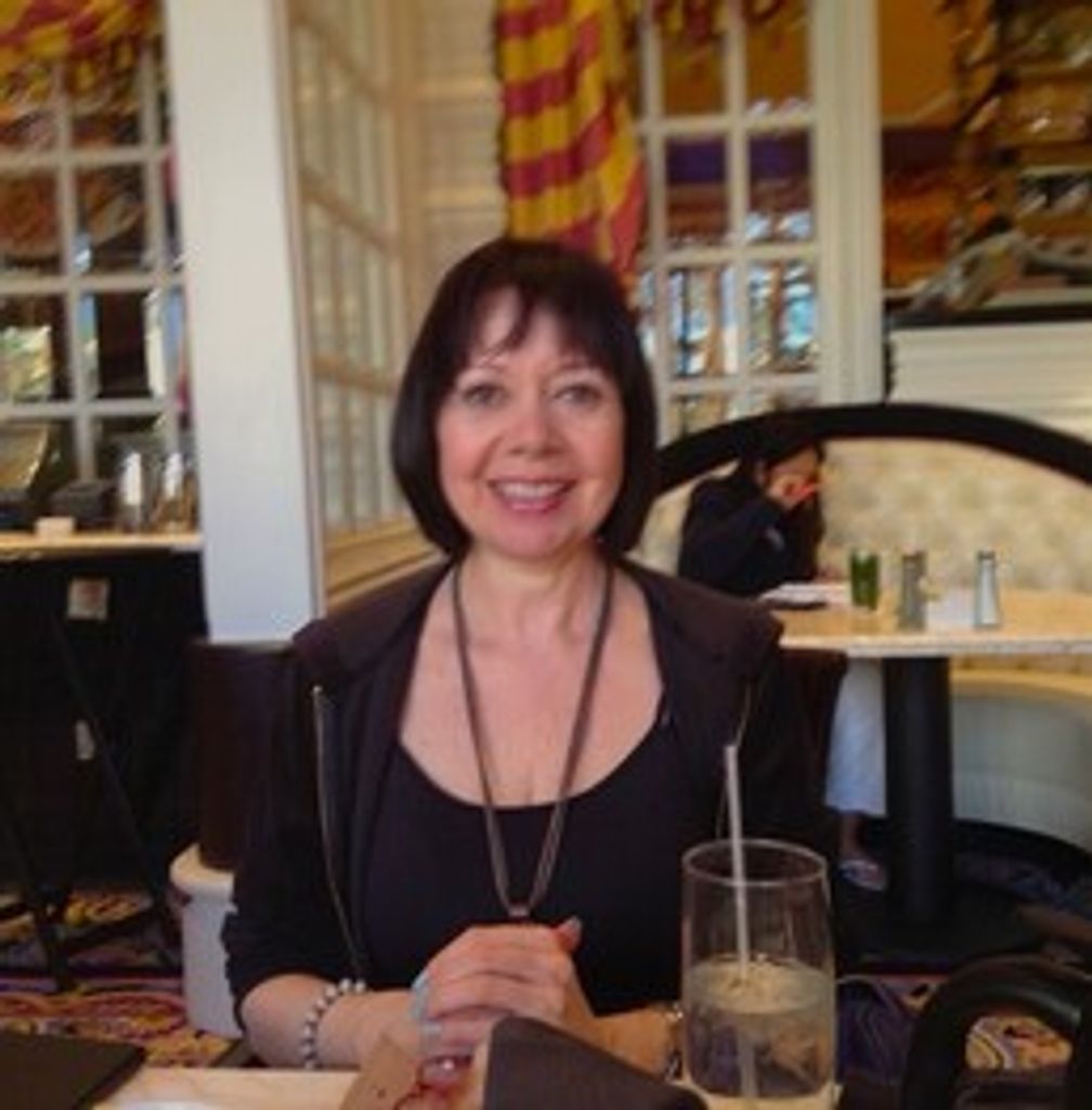 Suzanne Dahl Profile Photo