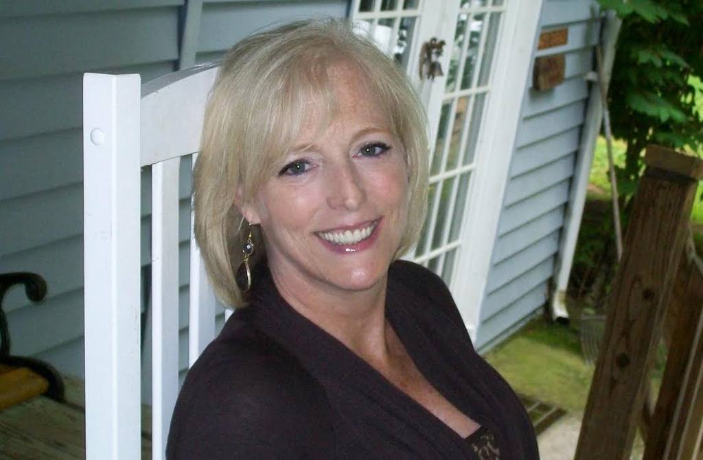 Mrs Julie Bracken Cantrell Profile Photo