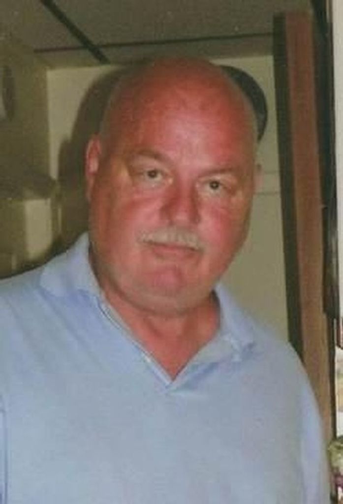 Donald R Moldoch