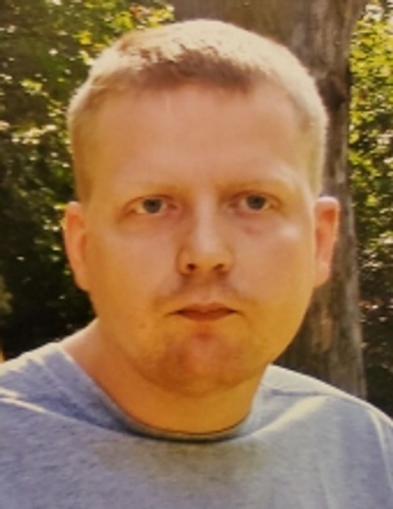Christopher Levi Petersen