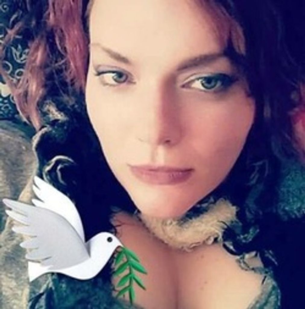 Christina Ashley Faulkner Profile Photo