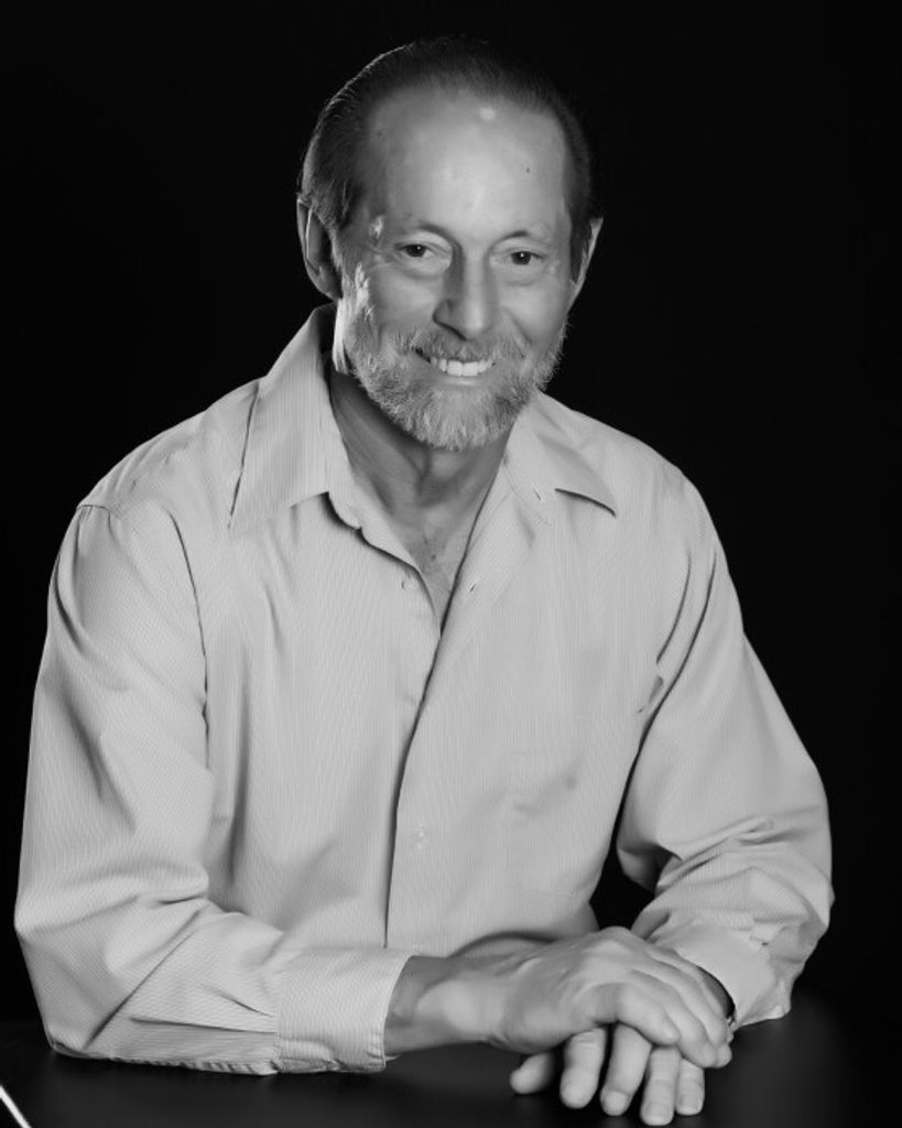 Charles "Chuck" Pless Jr.